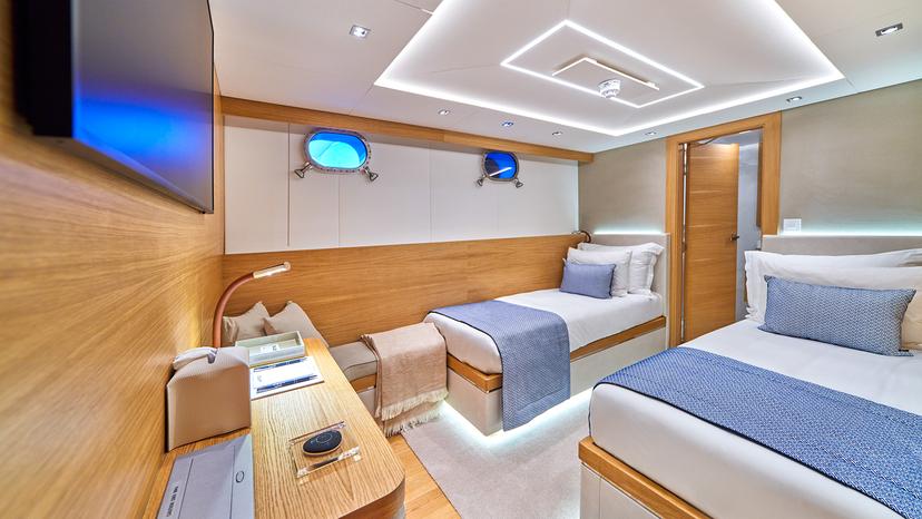 Argo - Twin Cabin (x 2) image 1
