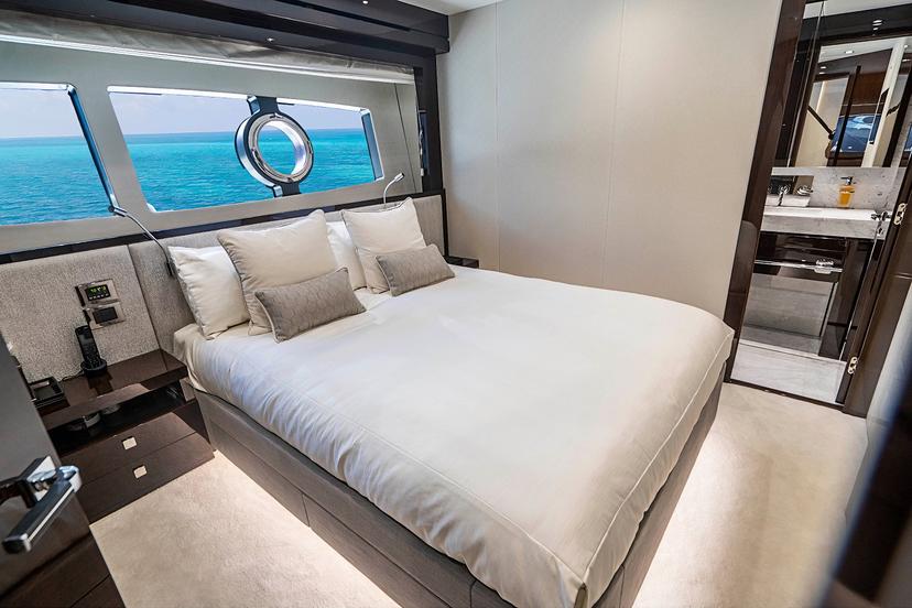 Double Cabin (x 2) image 1