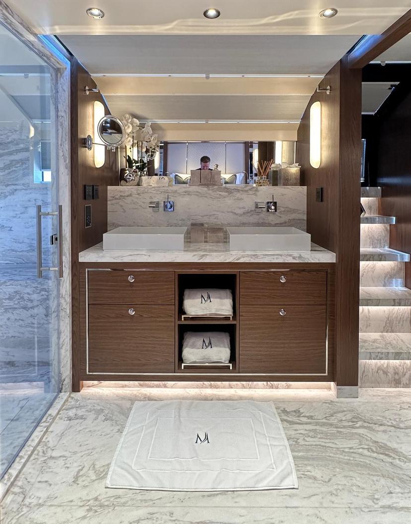 Master Suite (x 1)  image 2