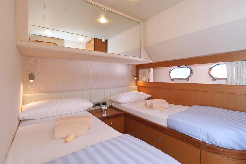 Twin Cabin (x 2) image 1