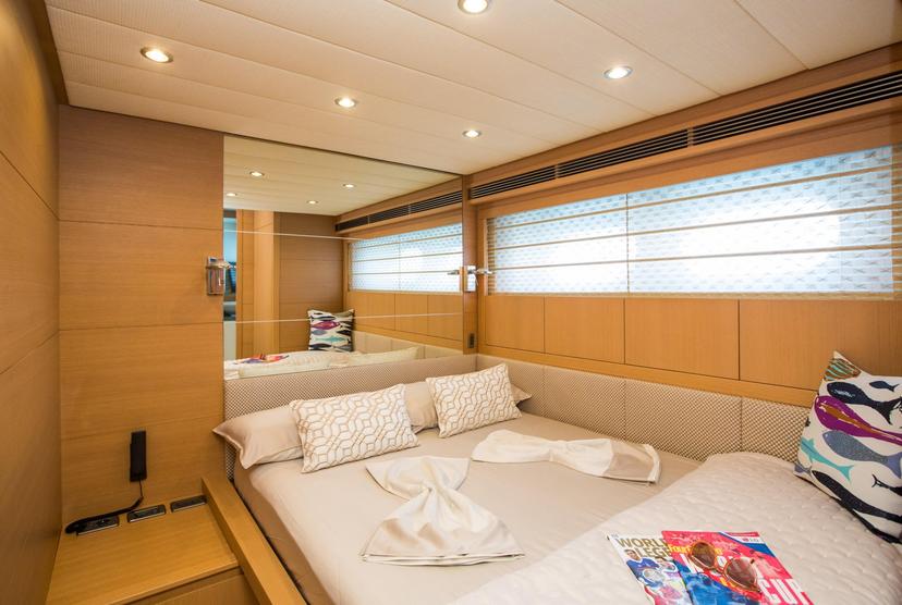 Double Cabin (x 1) image 1