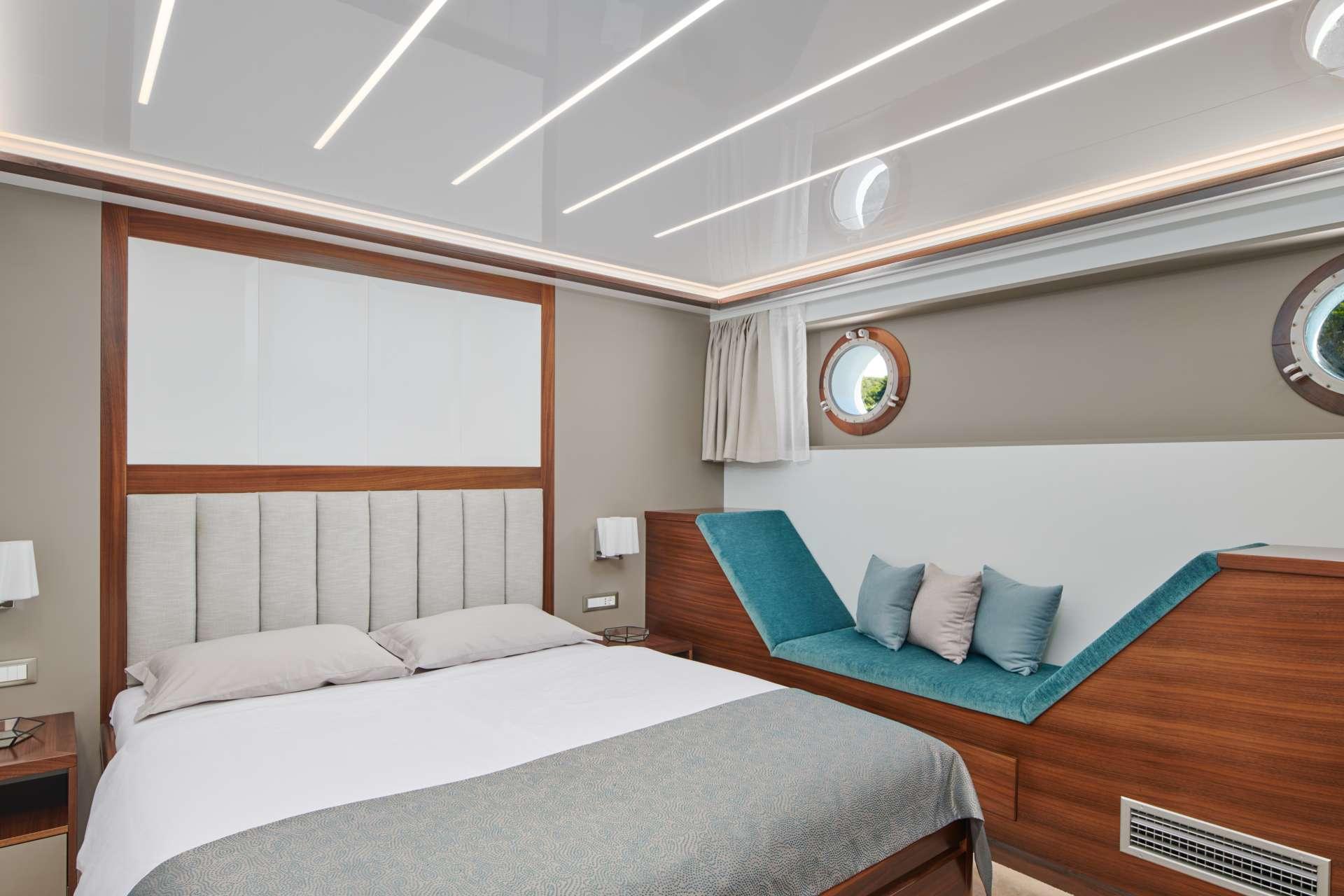 Double Cabin (x2) image 1
