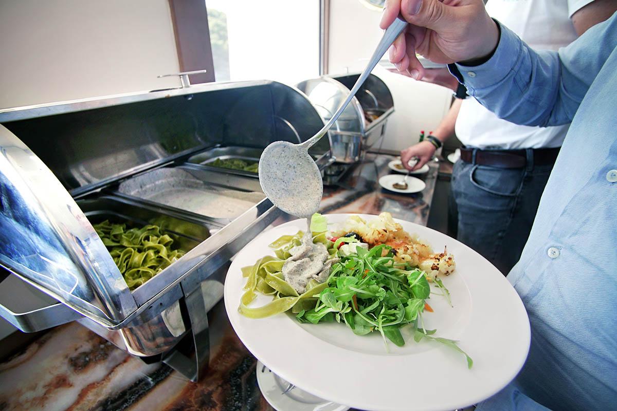 Cuisine Onboard image 4
