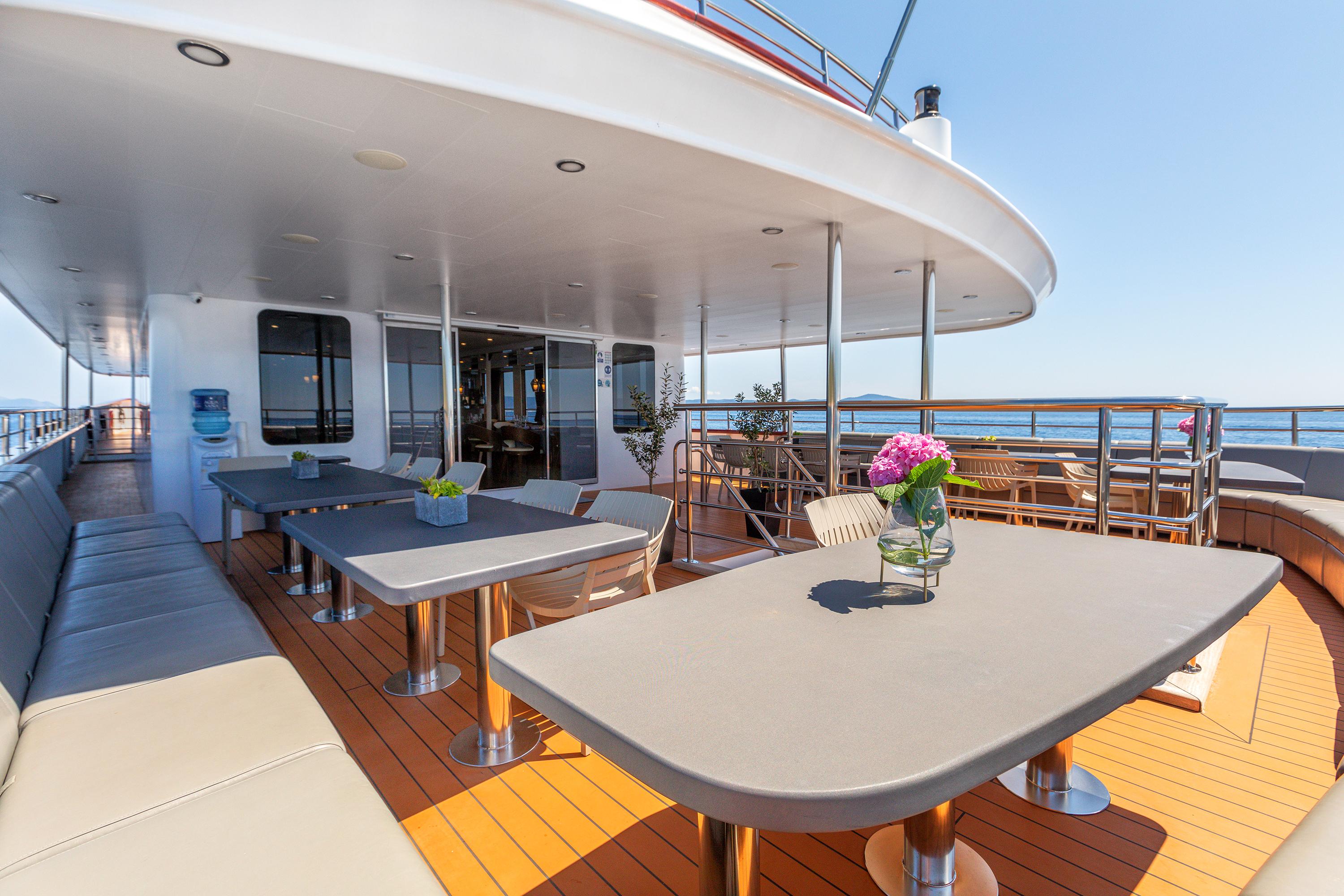 Amenities & Features image 9