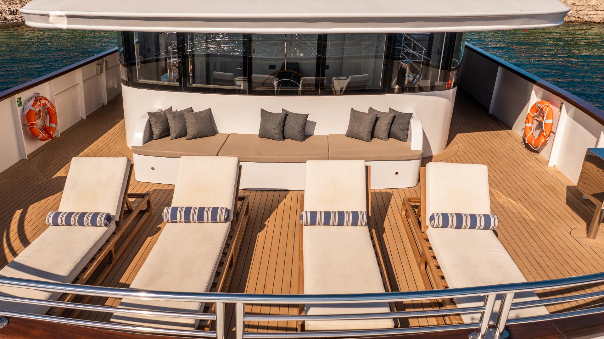 Amenities & Features image 8