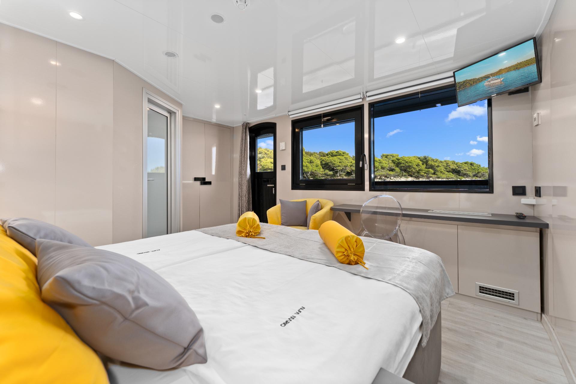 Double Cabin (x10) image 5
