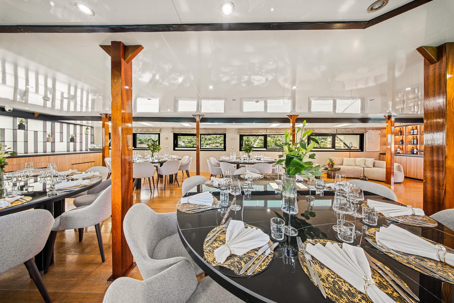 Cuisine Onboard image 1
