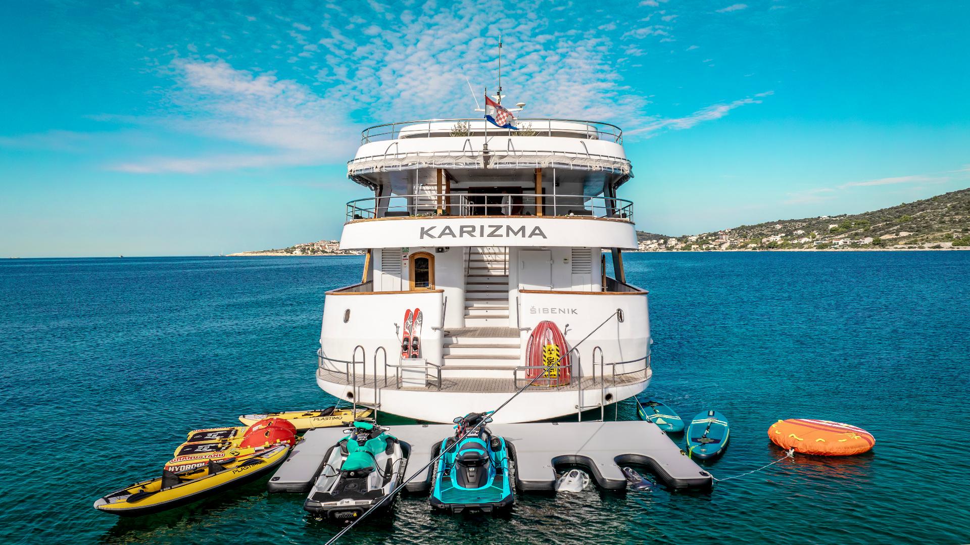 Water Toys & Tenders image 1