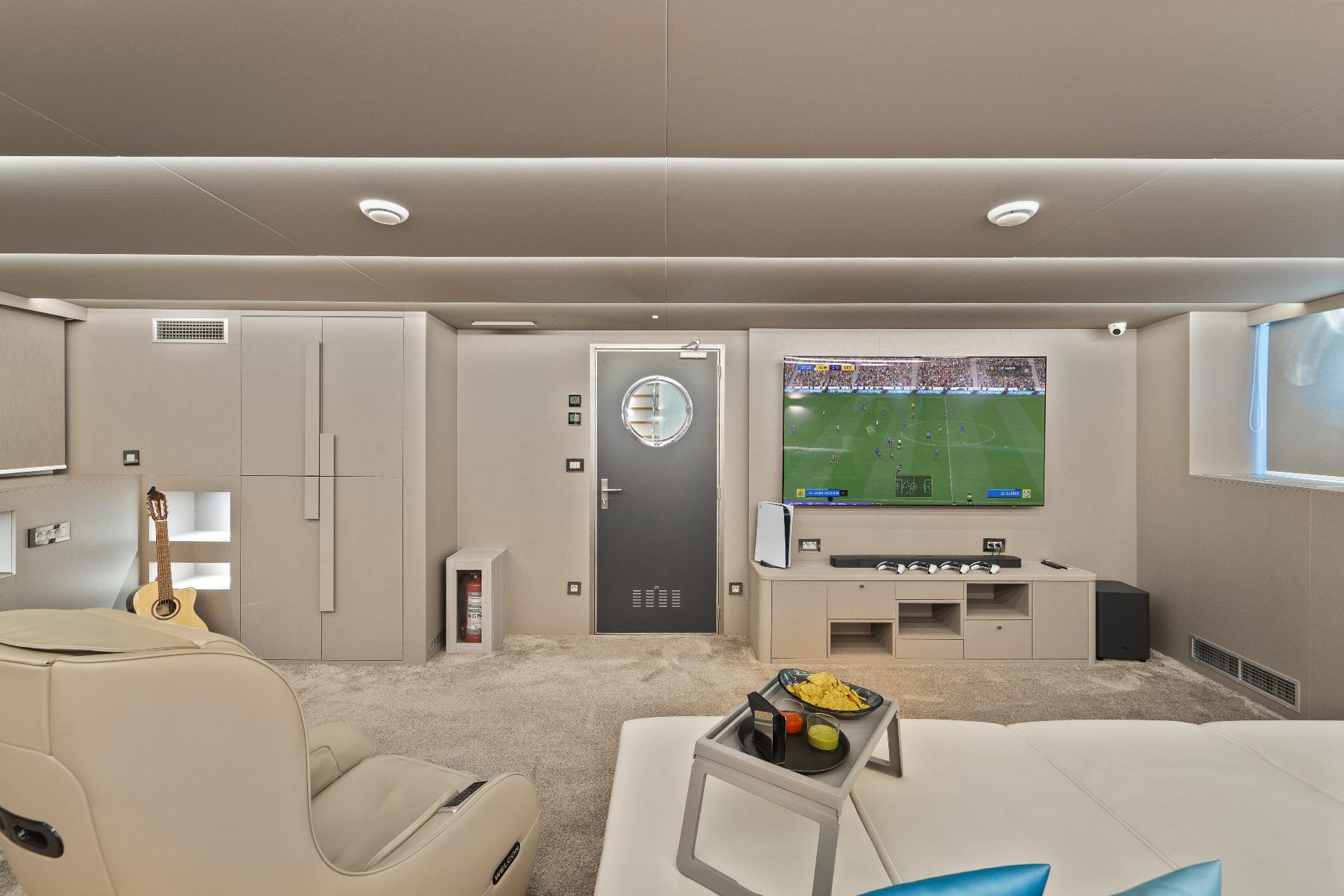 Amenities & Features image 11