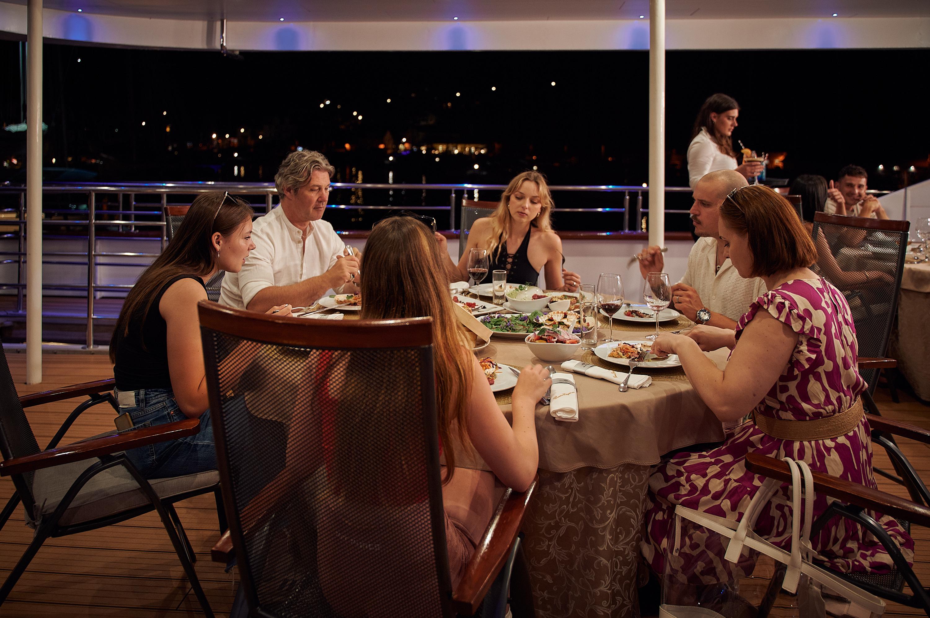 Cuisine Onboard image 5