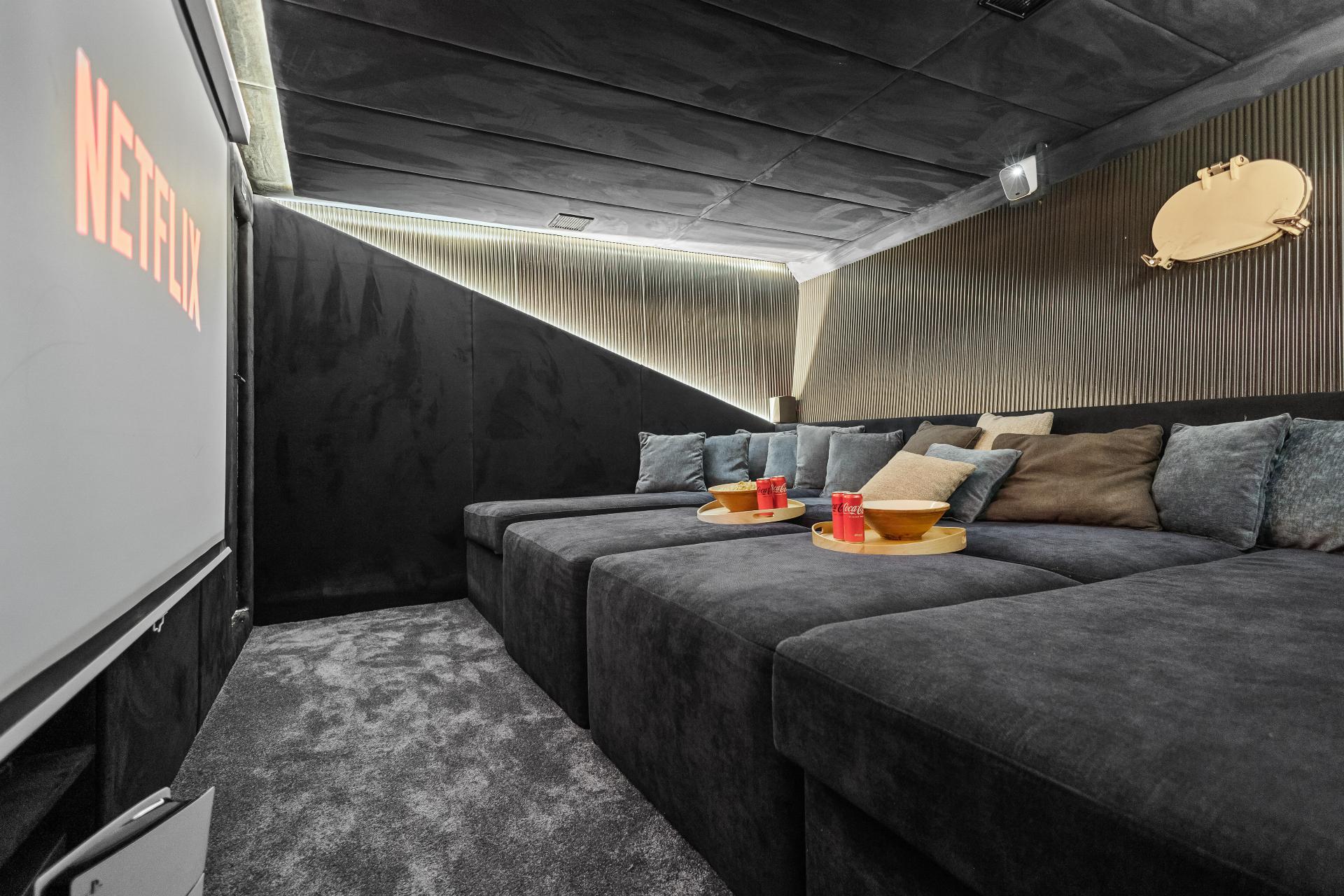Amenities & Features image 15