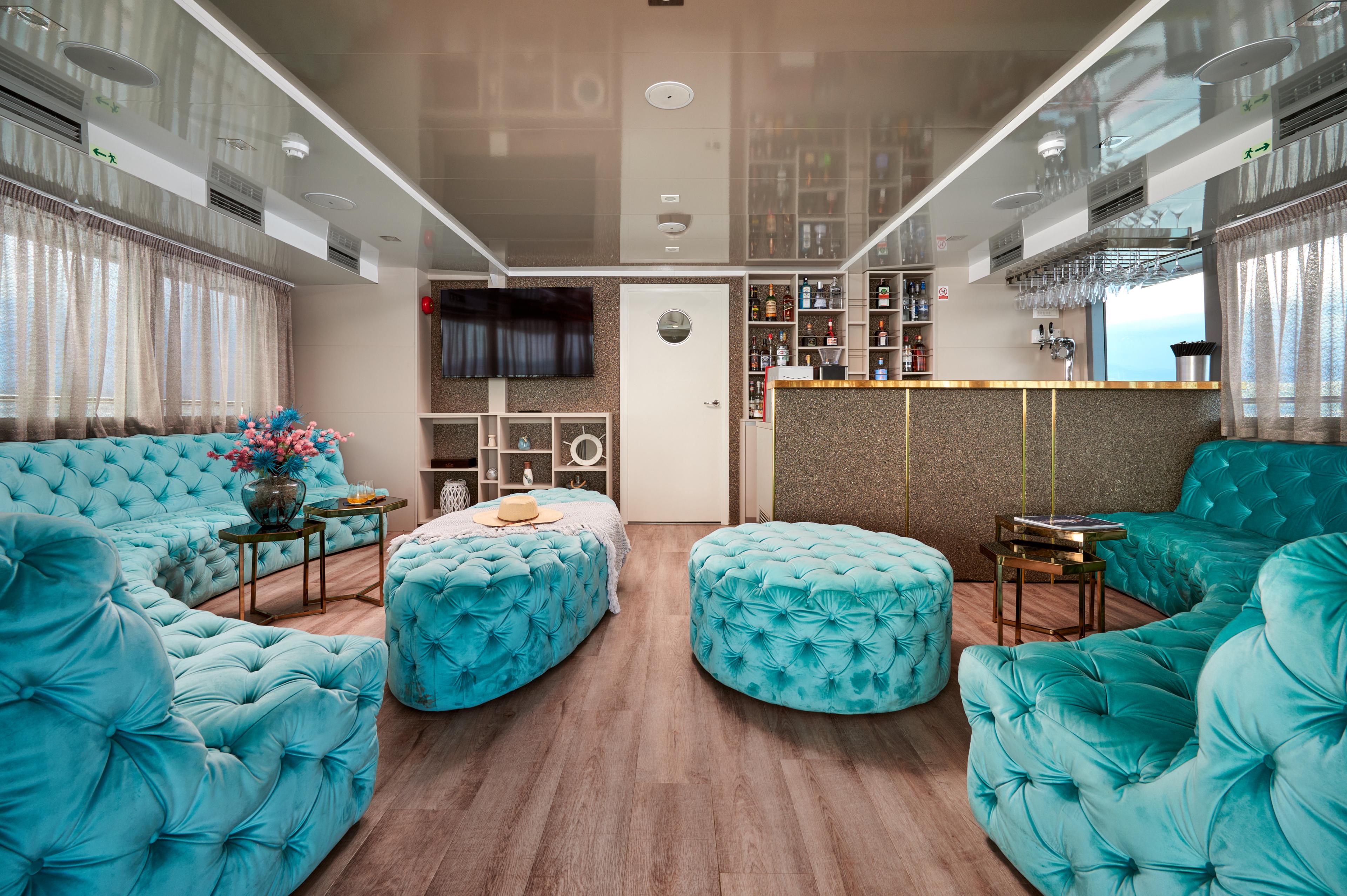 Amenities & Features image 5