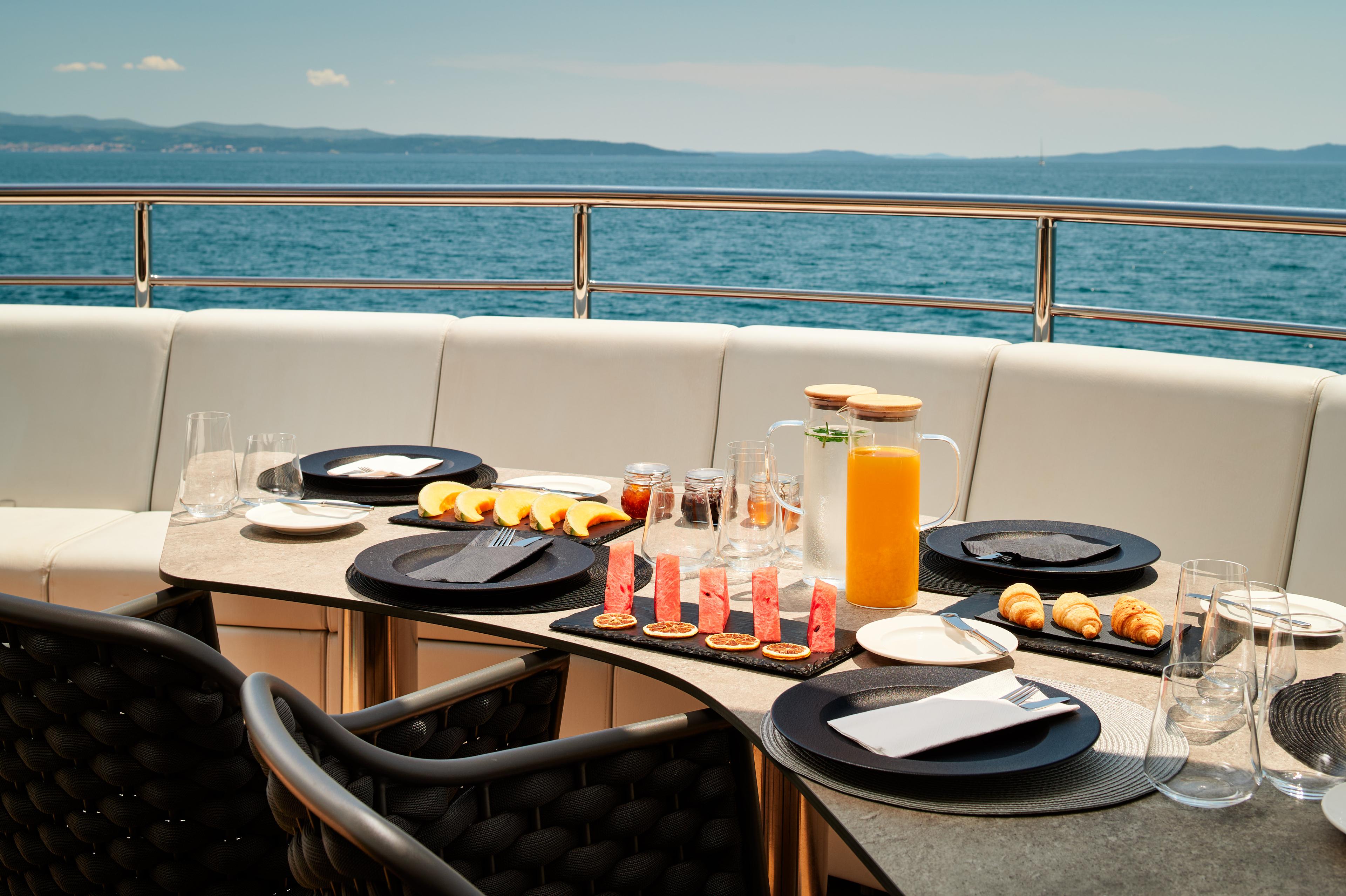 Cuisine Onboard image 2