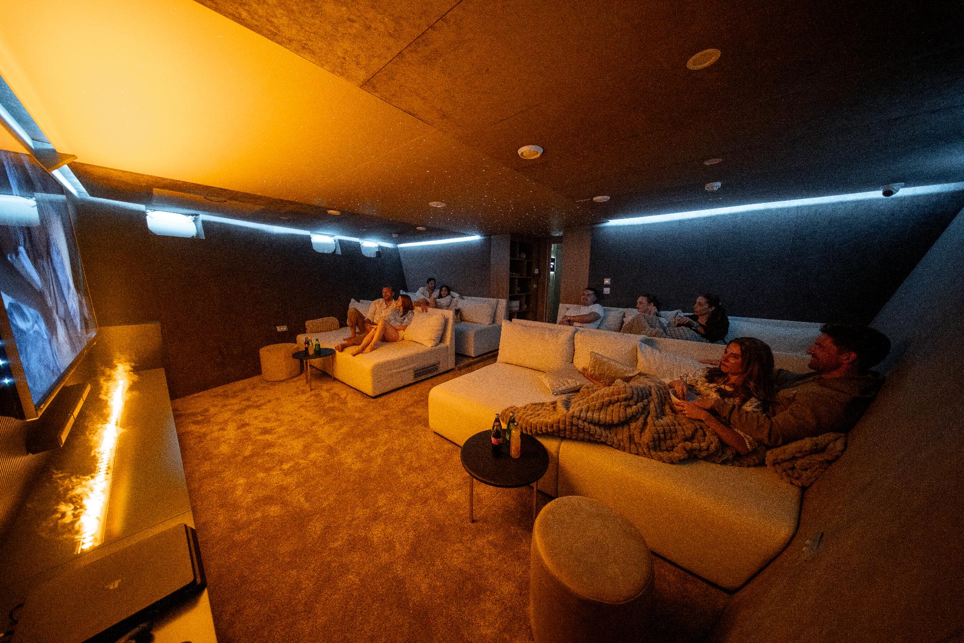Amenities & Features image 3