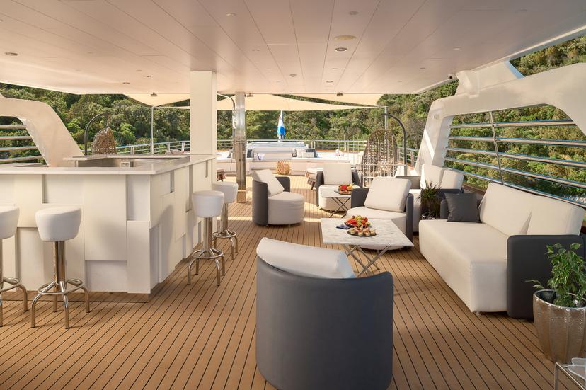 Amenities & Features image 7
